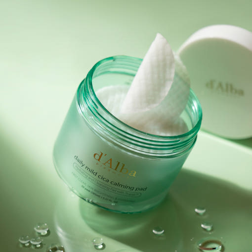 d'Alba Daily Mild Cica Calming Pad 165ml (50ea) - Berry Purple