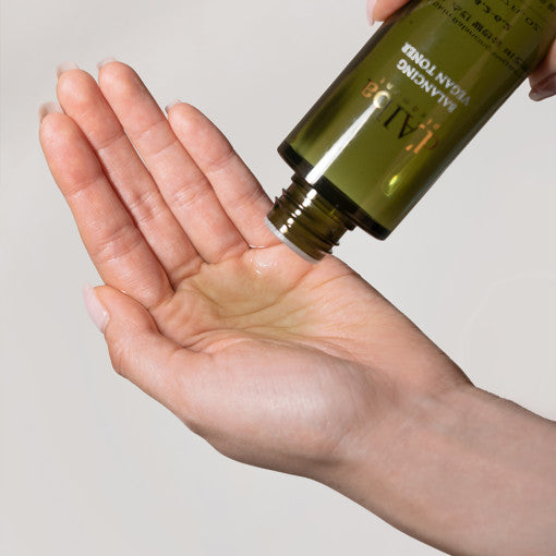 d'Alba Mild Skin Balancing Vegan Toner 150ml - Berry Purple