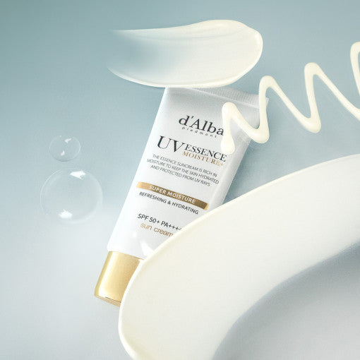 d'Alba Vegan Super Moisture Essence Sun Cream SPF 50+ PA++++ 50ml - Berry Purple