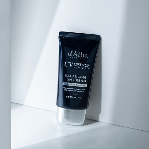 d'Alba Waterfull Balancing Sun Cream 50ml SPF50+PA++++ - Berry Purple