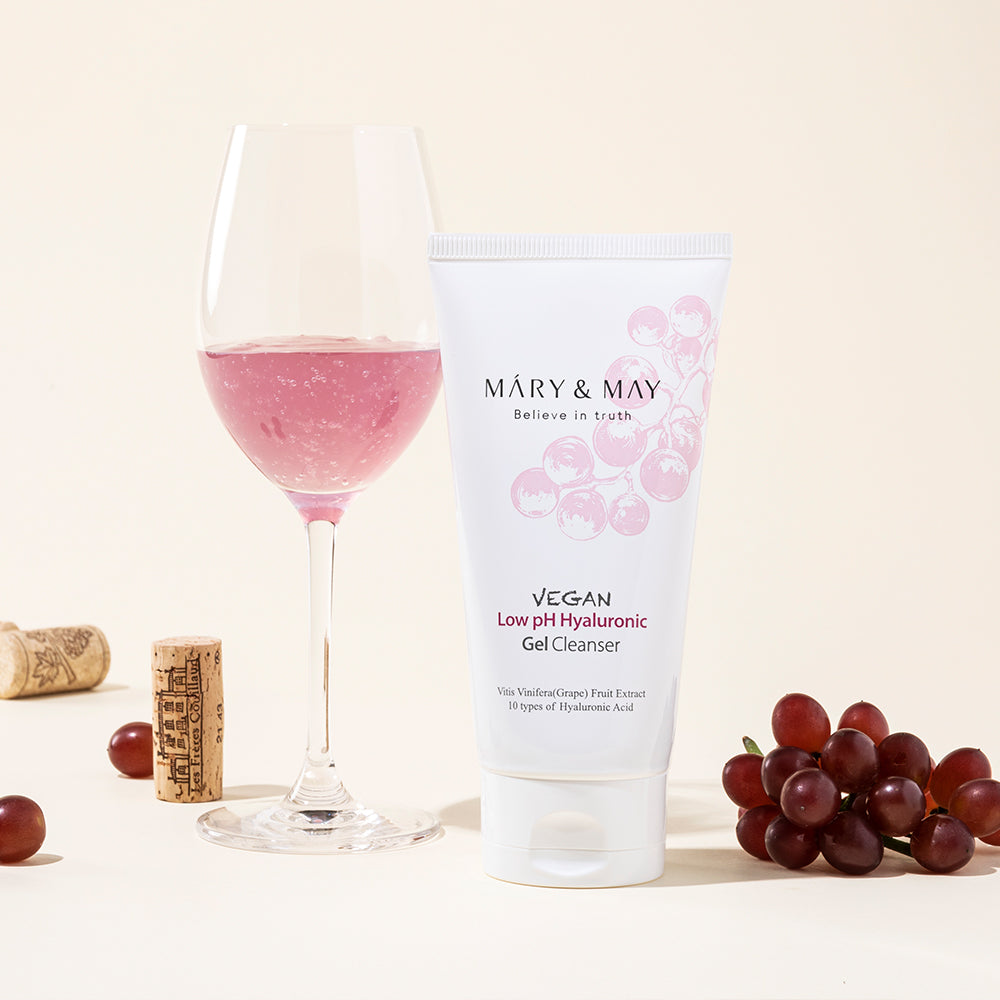 [MARY & MAY] Vegan Low pH Hyaluronic Gel Cleanser 150ml - Berry Purple 