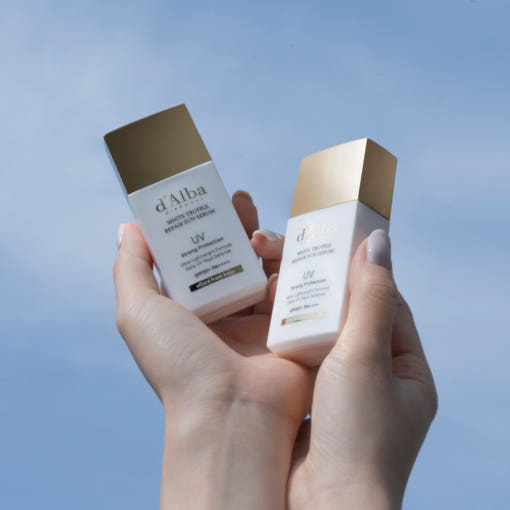 d'Alba White Truffle Repair Sun Serum 35ml - Berry Purple 