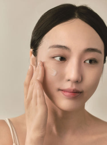 [Beauty of Joseon] Light On Serum : Centella + Vita C 30ml - Berry Purple 